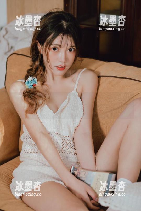 17c吃瓜 17c吃瓜网站我没无聊,而是陪伴我内心的骚动!
