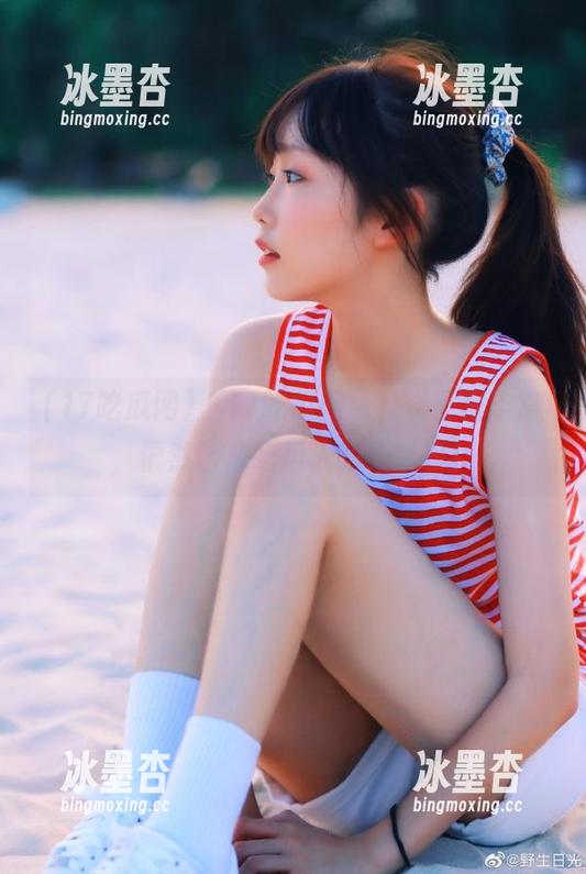 “17吃瓜网”，资源很丰富，俨然已成吃瓜人的天堂呀！