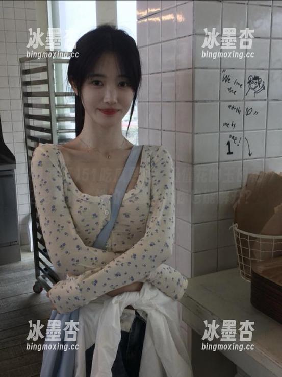 51吃瓜更新：最懂花的玉田花店老板娘，她的情感密码你也能解开？