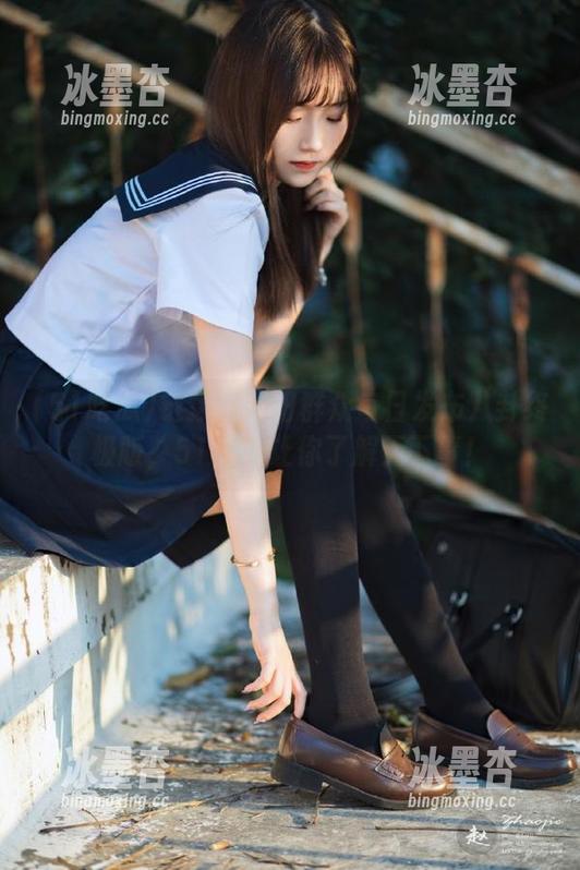 链接：朝阳群众每日发布八卦终极版，51吃瓜让你了解天下事！