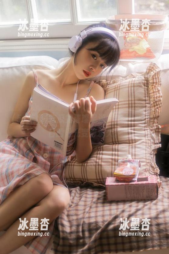 吃瓜如璀璨星河，51吃瓜让今日的闪光变得永久。
