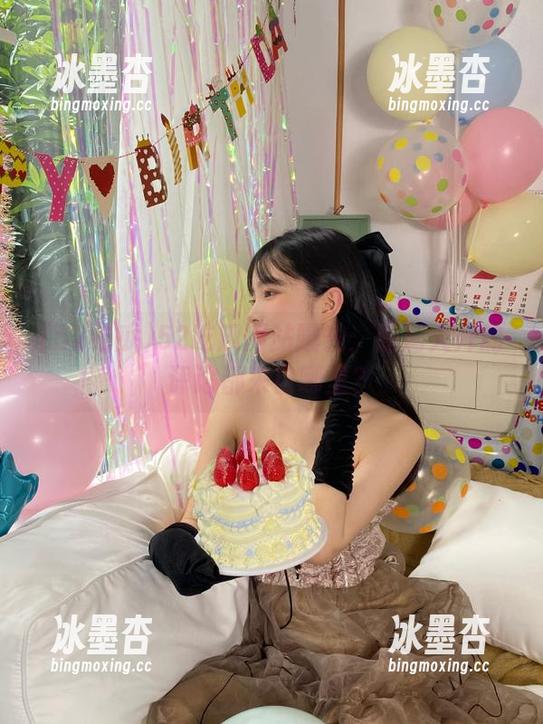 52吃瓜网站曝光：脑洞大开的评论都来自哪里？