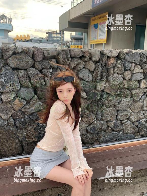 718吃瓜网 从“718吃瓜网”里挑出的最新欢乐事,连连收藏,散发着脑洞大开的魅力,让人欲罢不能!