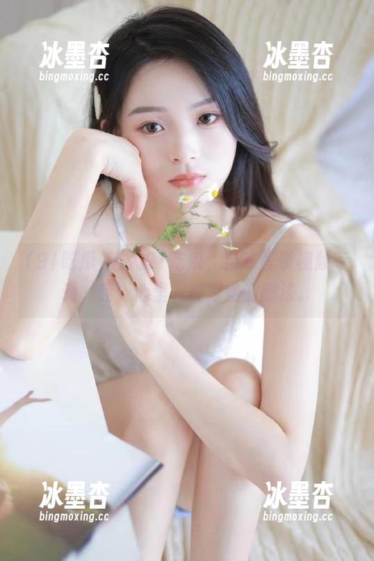 进入91吃瓜，自动登录视频专辑，哇，心里有种很怪的想法。