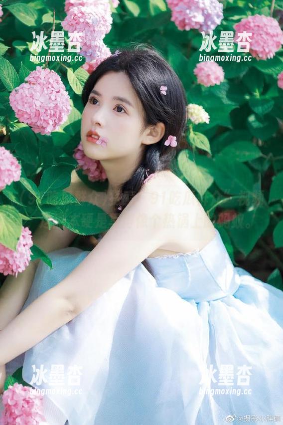 探索“91吃瓜群众”视频，这剧本硬是写得像个热锅上的蚂蚁。