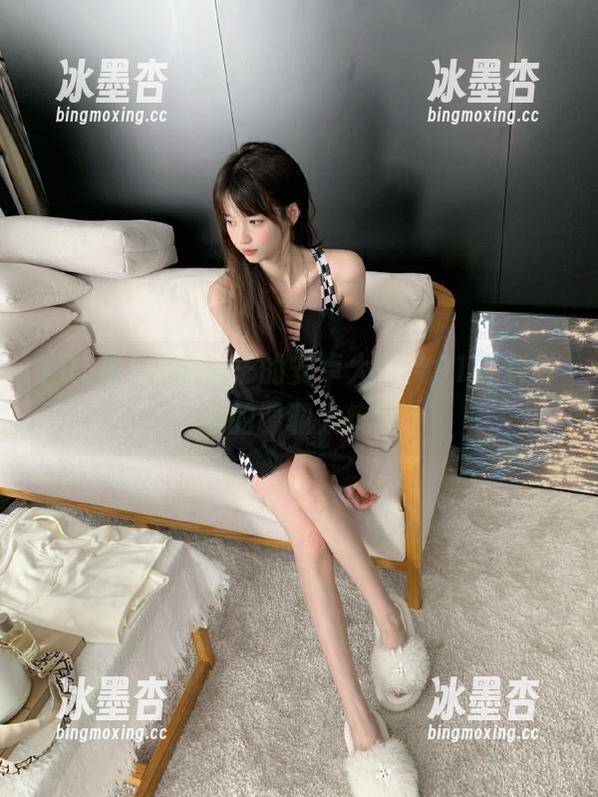 91黑料 镇场子的安卓大佬,91黑料中心的调调太疯狂