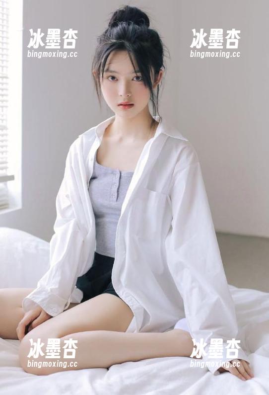 五一吃瓜 别瞎想了,快来五一吃瓜啊!今天的链接让娜娜化身吃瓜女侠,吃瓜无极限!