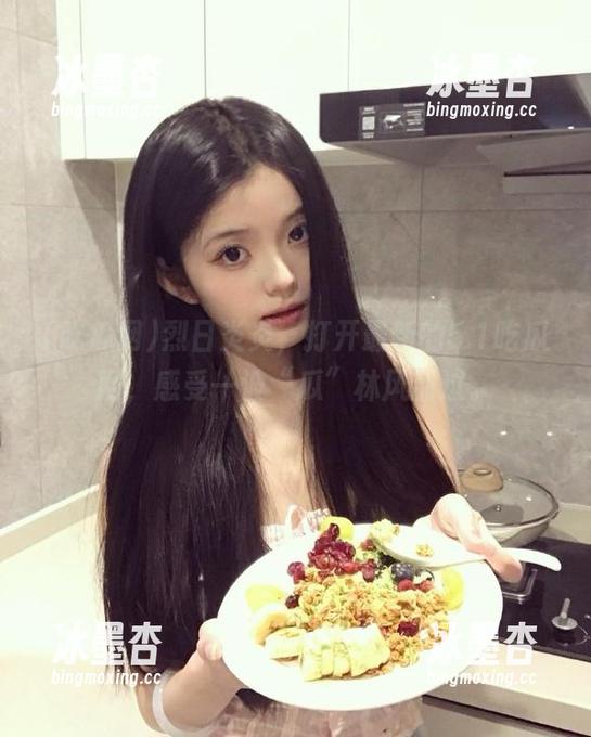 烈日炎炎，打开最新的5.1吃瓜网，感受一波“瓜”林风刮过。