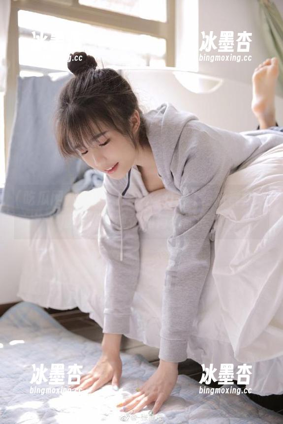 瓜田李下？不，是91朝阳群众吃瓜网地址教你如何优雅吃瓜