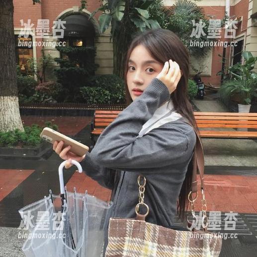 吃瓜网cgwang首页：谁还在跟我争风头，真是有意思