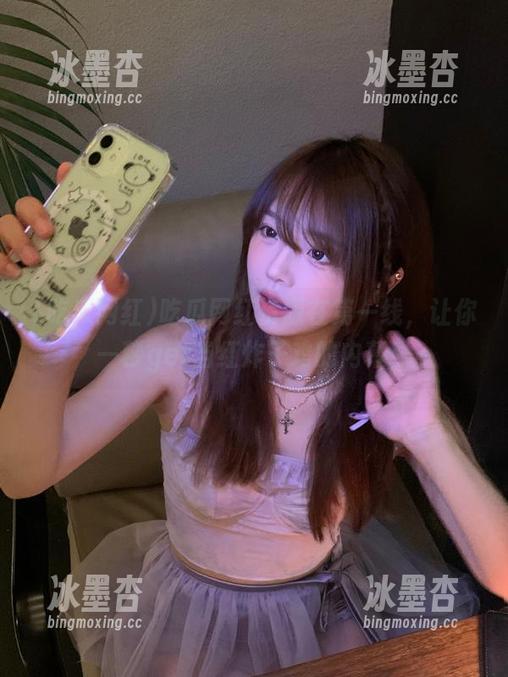 吃瓜网红资源在第一线，让你一秒get当红炸子鸡的内幕！
