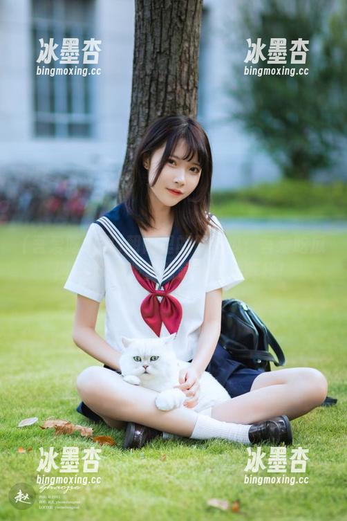 朝阳里的那些瓜：吾爱吃瓜网52苹果版里隐藏的奇妙阵线！