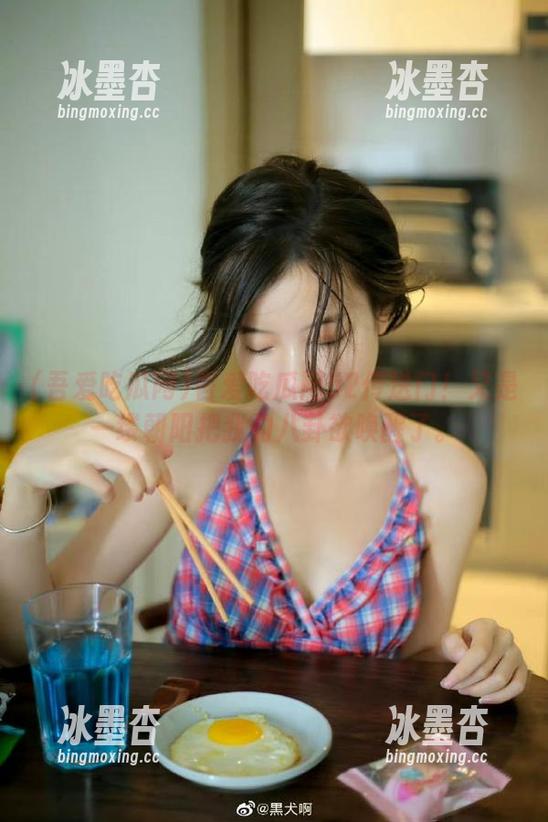 吾爱吃瓜网 吾爱吃瓜网52传送门!又是一缕朝阳把我的八卦欲唤醒了。