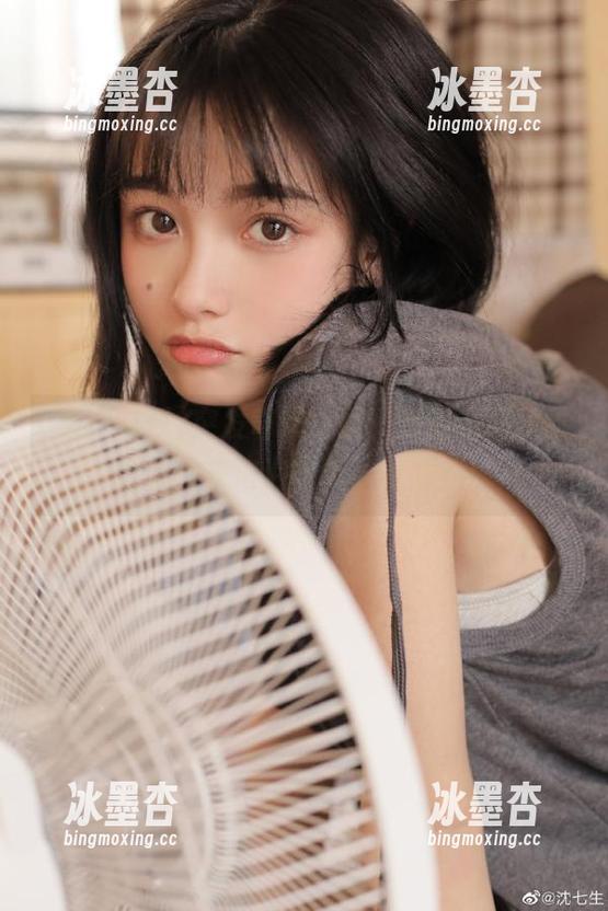 泡泡吃瓜 突发奇想,黑料资源氛围随时翻转,来泡泡吃瓜,看好戏!