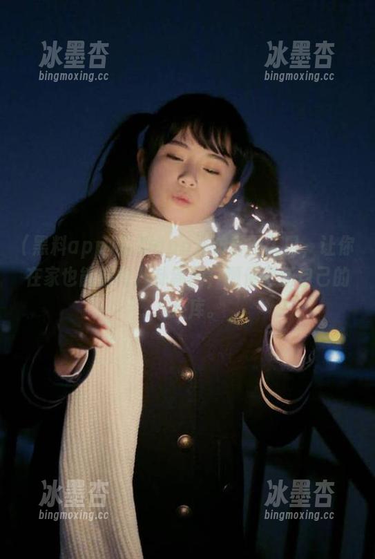 黑料app发布官网入口，让你在家也能遥控八卦新闻，顺便更新自己的八卦库。