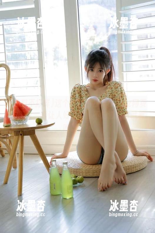 这个黑料不打烊tttzzz网页的入口，真让人好奇啊，不知道里面藏着啥瑰宝！