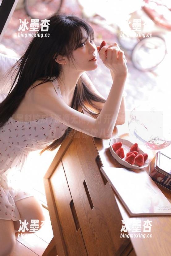 黑料吃瓜 资源无限,打开黑料吃瓜的入口,尽情畅饮八卦!