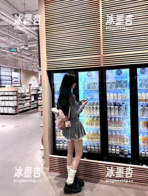 黑料在线 打开最新届的黑料在线,我的注意力好像被完全吸引了!