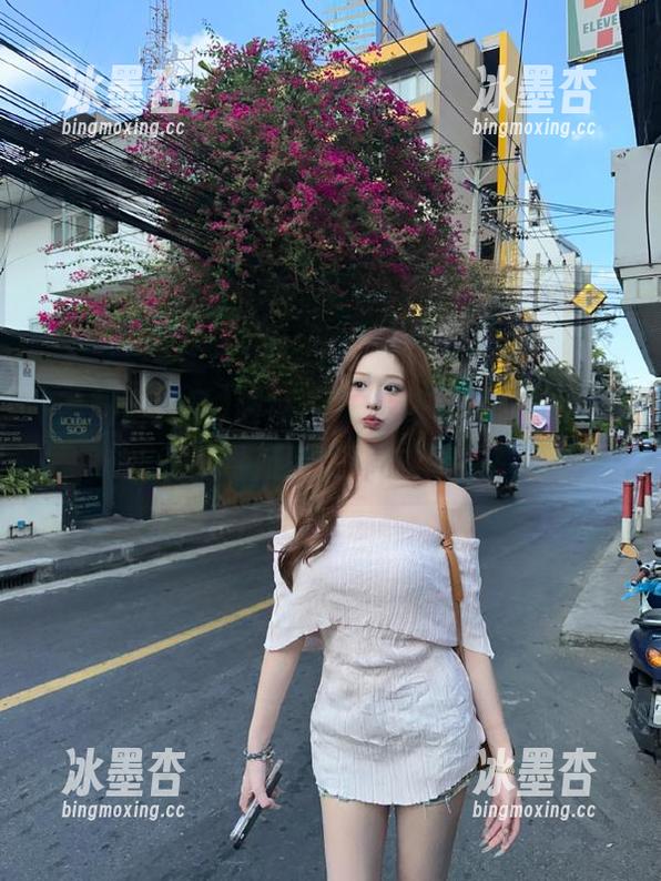 黑料正能量 破解APP的草莓蛋糕,黑料正能量导航的美味与风险并存