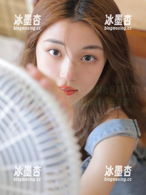 黑料社区 吃瓜不无聊,黑料社区新入口抢先下载,让好友怀疑你的消息来源