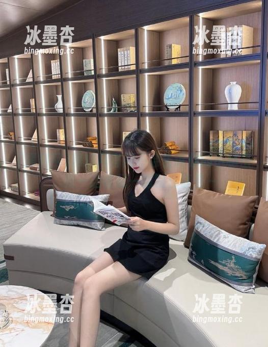 黑料网官网不会告诉你的小秘密，我一边收藏一边暗自享受～