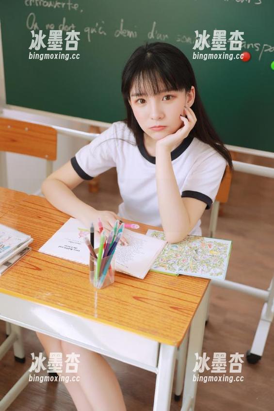 不上线“黑料网”网址就很不安分，荒废人生的最佳选择，你敢试吗？